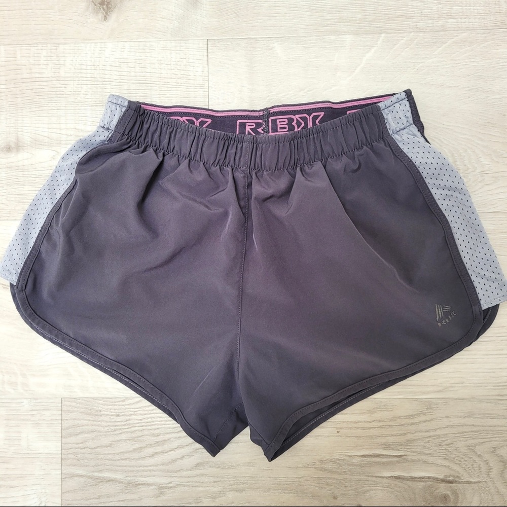 Reebok • Grey / Pink Shorts